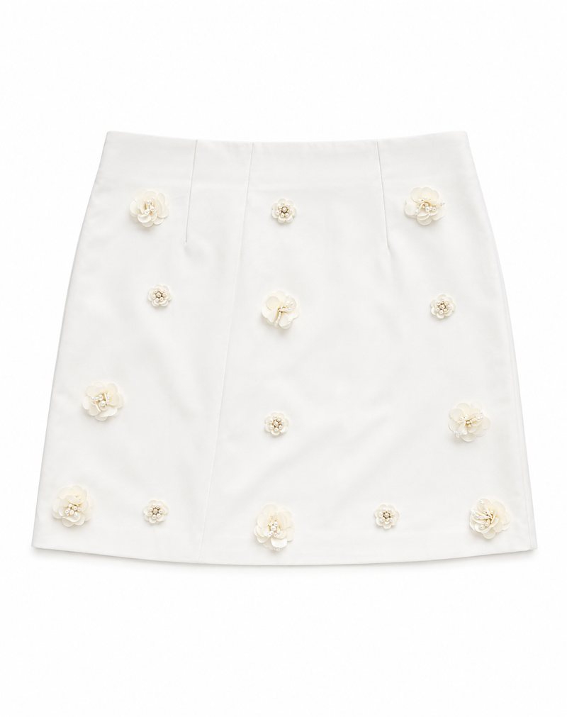 Jupe Courte Fleurie 3D – Blanc Cassé Faith Sélection